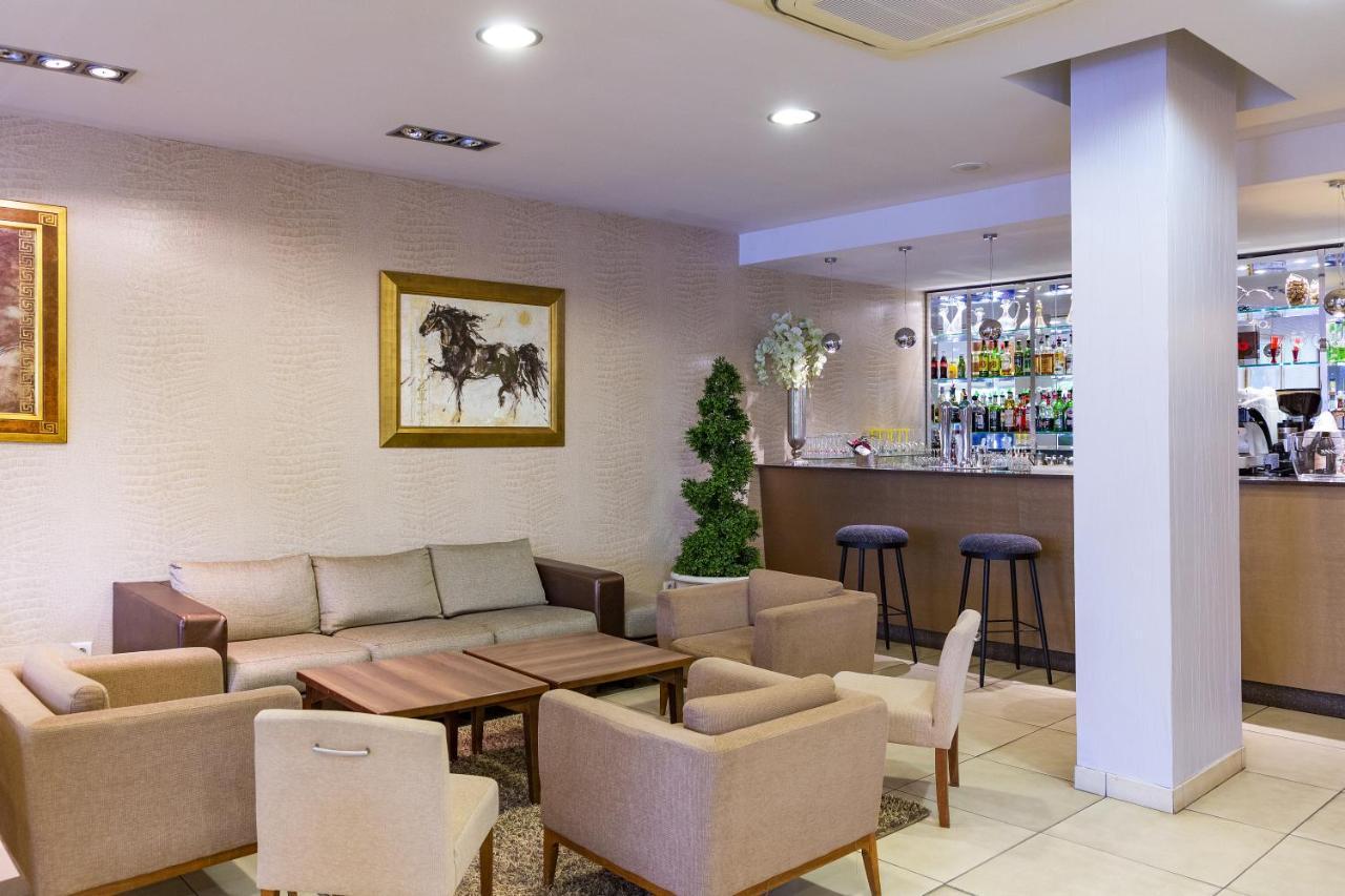 לורדה Hotel Miramont מראה חיצוני תמונה